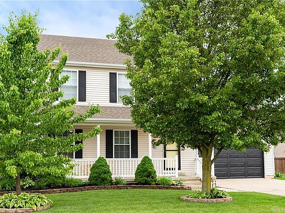 3rd image of 1366 Winchester Dr