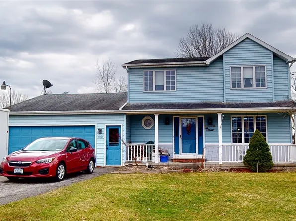 3746 Moyer Rd, North Tonawanda, NY 14120