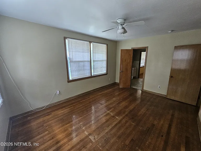 444 Alder St — Photo 17