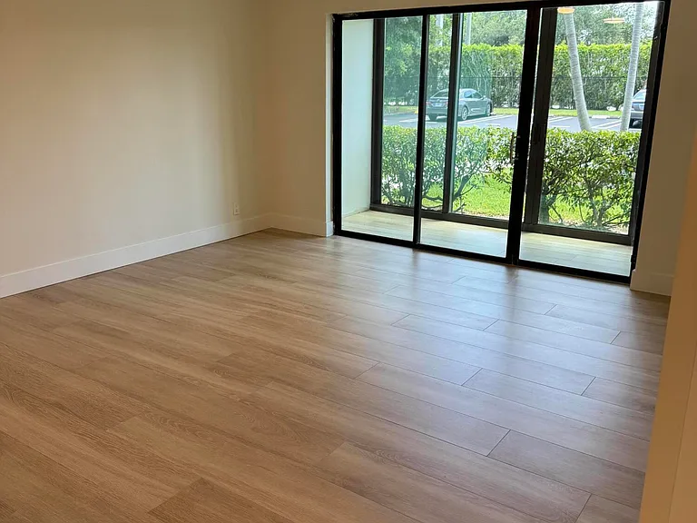 629 Sea Pine Way #C1 — Photo 23