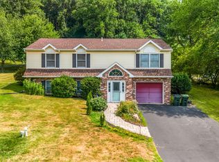 2717 N Barley Sheaf Rd, Coatesville, PA 19320