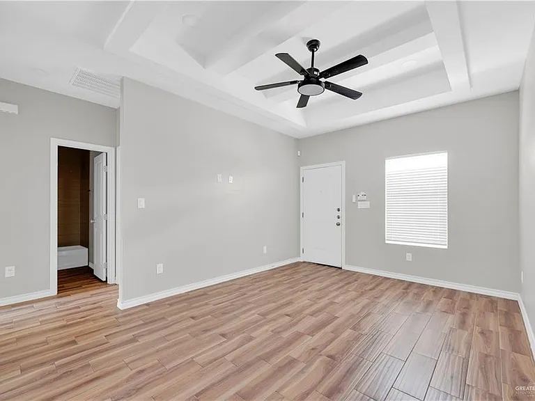 2605 E Israel Ave #3 — Photo 7