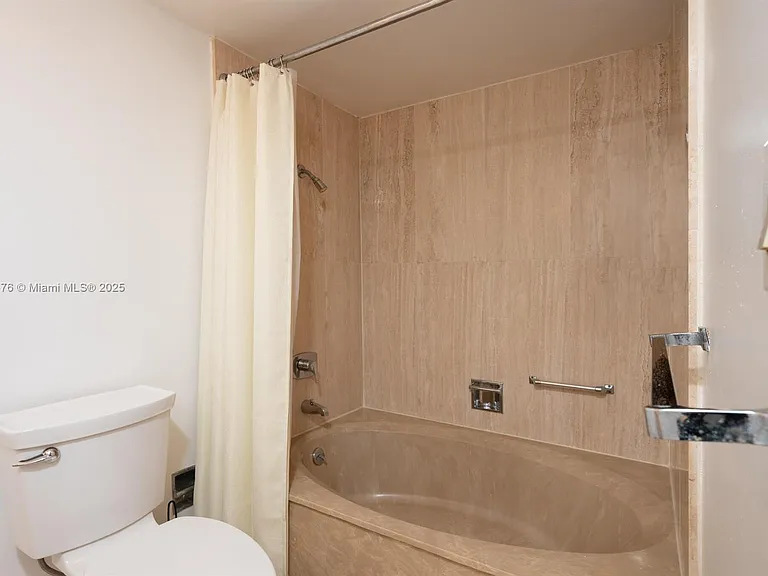 1201 S Ocean Dr #1911N — Photo 12
