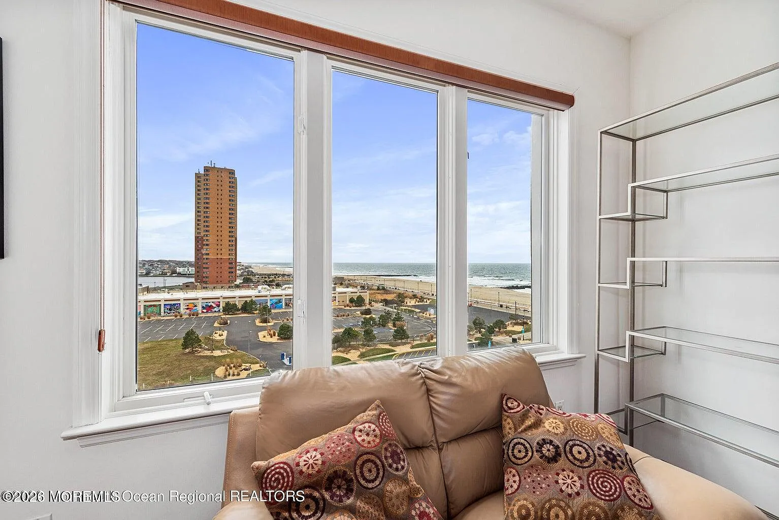 1 bed, 1.5 bath, $3,300 — Photo 1