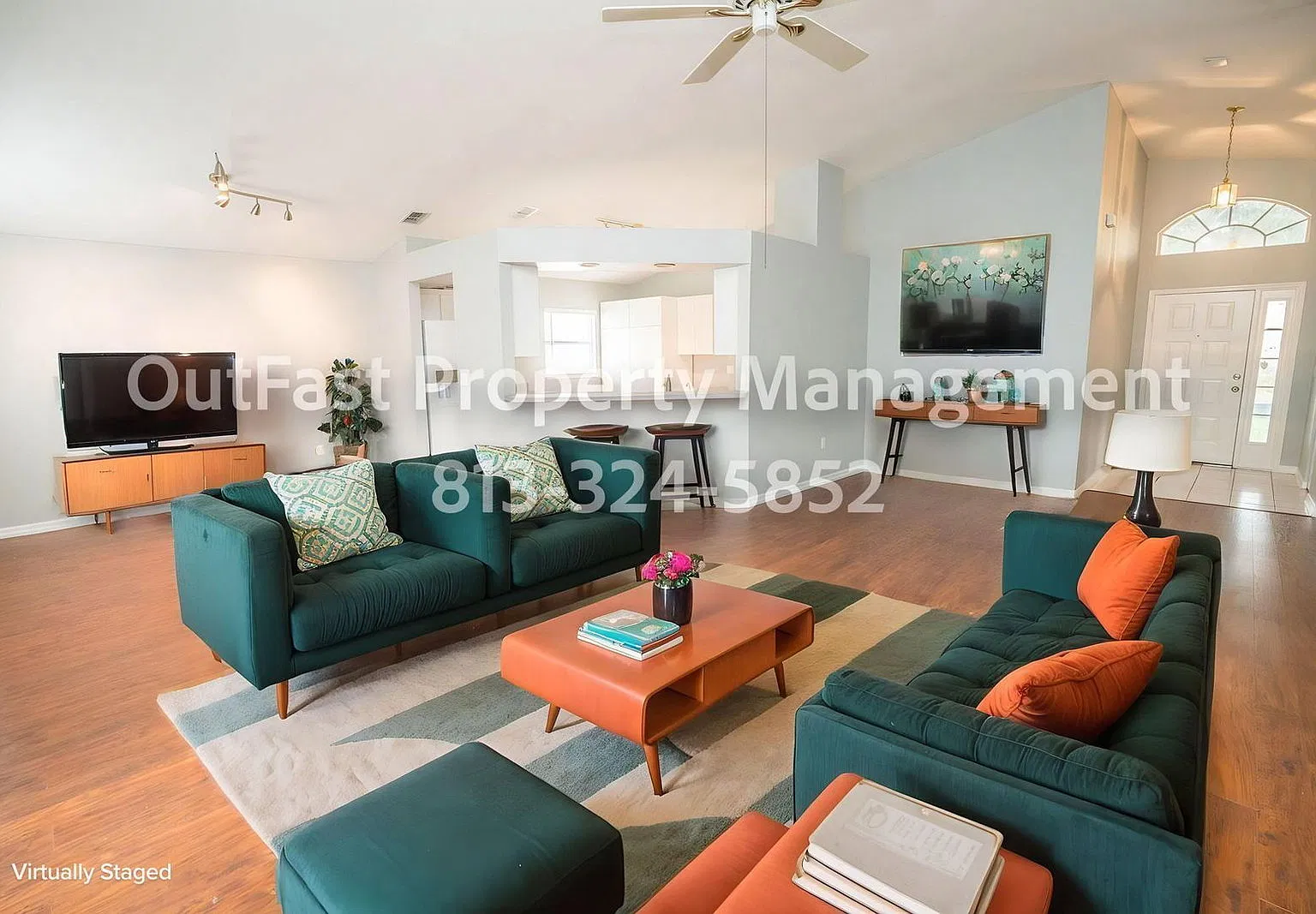 3 bed, 2.0 bath, 1465 sqft, $2,395 — Photo 4