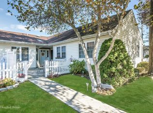 201 Revere Dr, Sayville, NY 11782