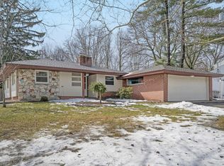 2172 7th St NW, Grand Rapids, MI 49504