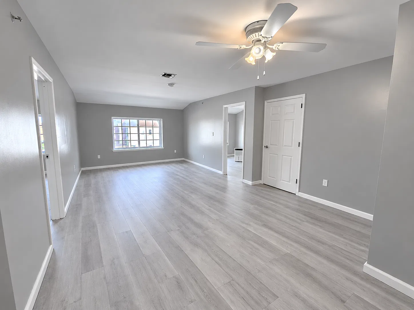 177-50 South Conduit Avenue — Photo 1