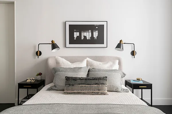 Sold by Corcoran | media 25