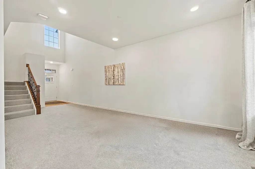 2 bed, 2.5 bath, 1481 sqft, $2,900 — Photo 2