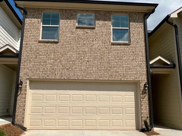 161 Dewey Rd, Lilburn, GA 30047