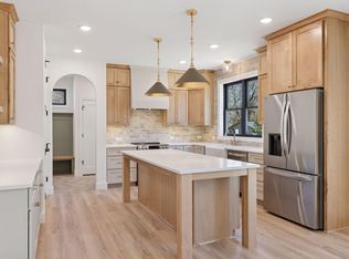 4858 Hanson Rd, Shoreview, MN 55126