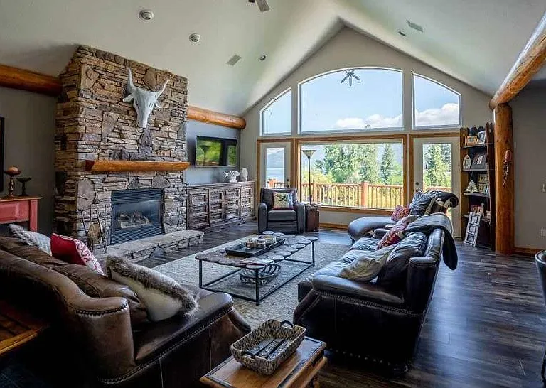 Birch Point Dr — Photo 2