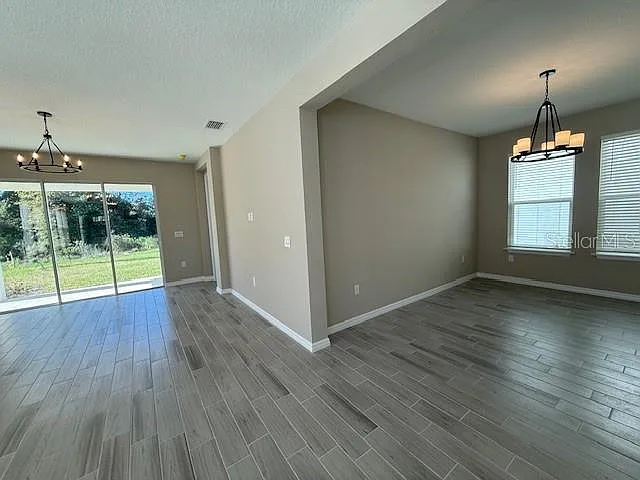 15013 Shady Palms Ln — Photo 18