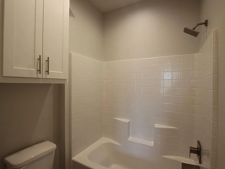 715 Freedom Way — Photo 11