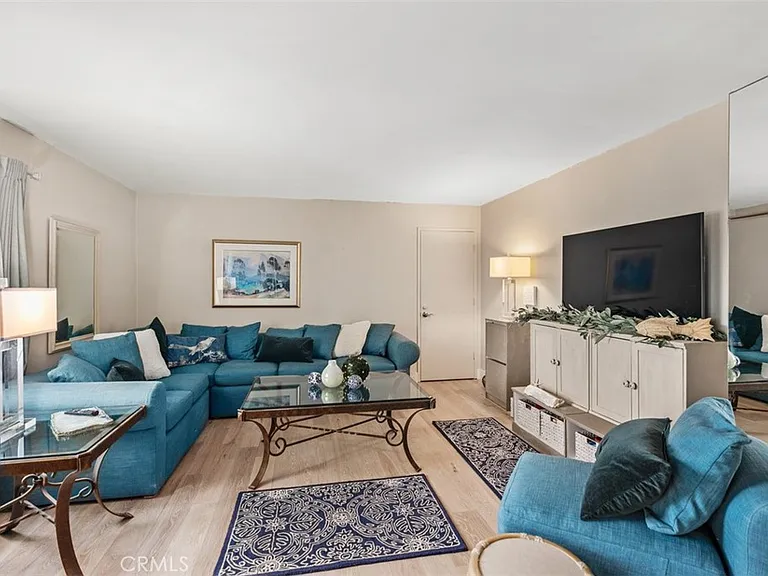3242 San Amadeo #2B — Photo 1