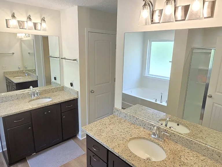 1301 Grayson Ave — Photo 10