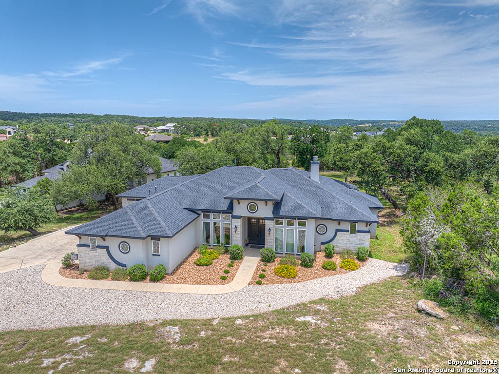 1263 Smoky Loop, New Braunfels, TX 78132 | Zillow