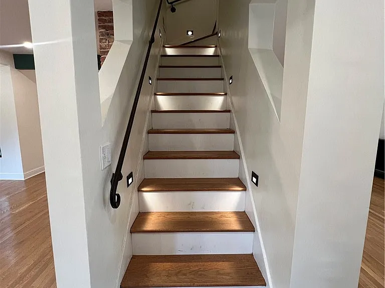 127 Westland Dr — Photo 16