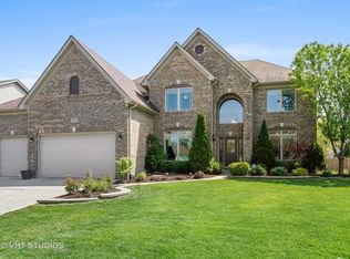 2612 Champion Rd, Naperville, IL 60564