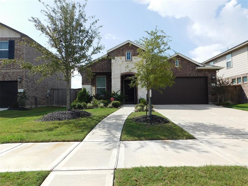 1st image of 6803 Barrington Creek Trce