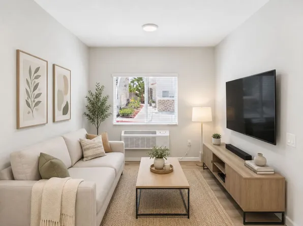 The Gemma Apartments, 185 Saxony Rd #105, Encinitas, CA 92024