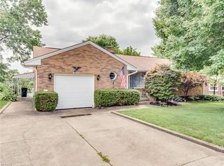 2404 Clarendon Ave NW, Canton, OH 44708