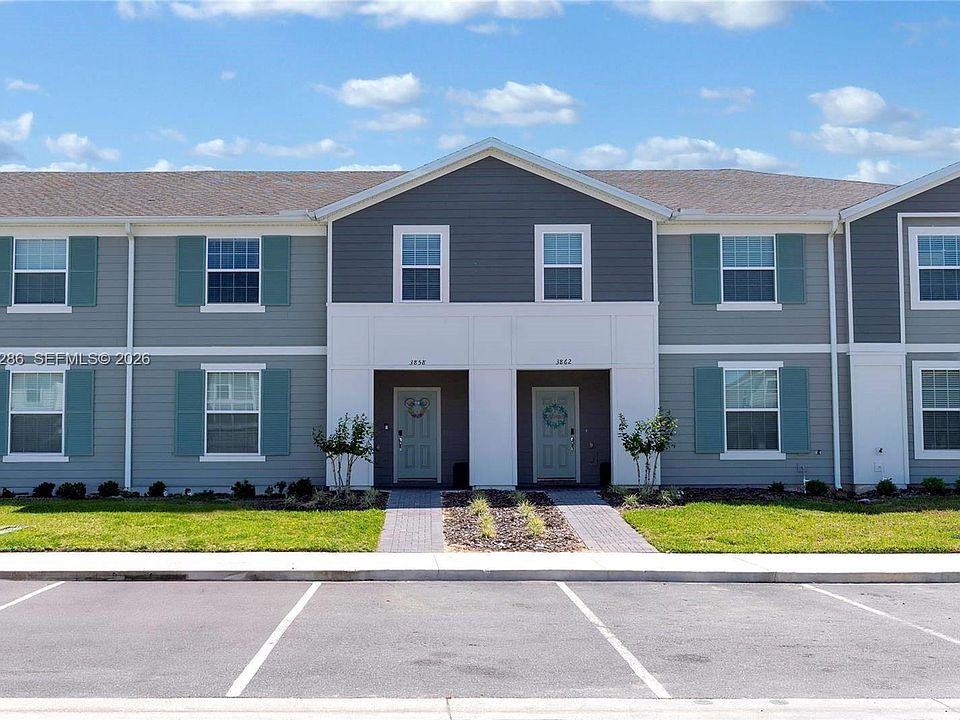 1st image of 3850 Lana Ave