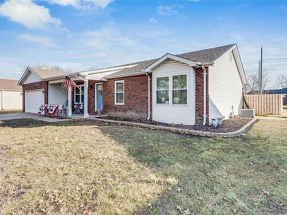 2nd image of 5160 Whitsell Way