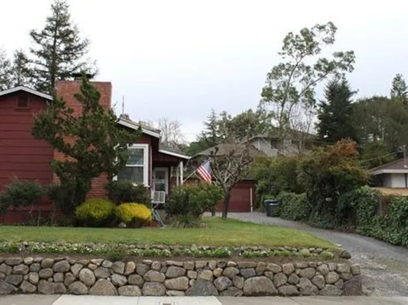 934 Sunnyside Dr, Healdsburg, CA 95448