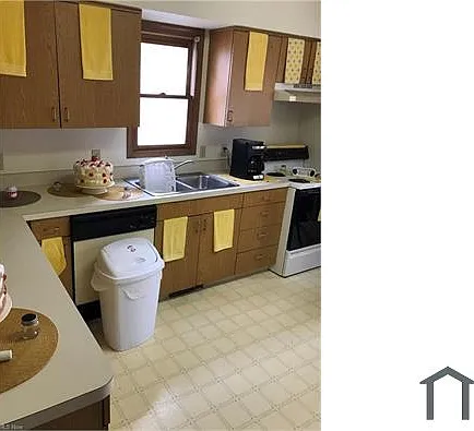 3 bed, 1312 sqft, $1,549 — Photo 2