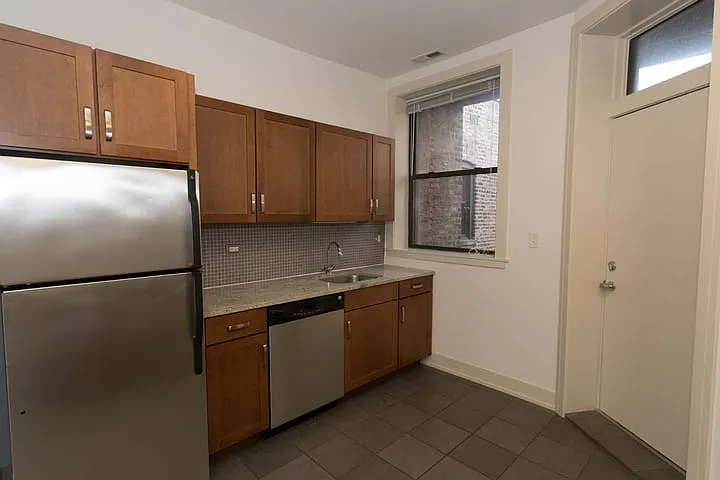 5234-5244 S. Ingleside Avenue — Photo 23