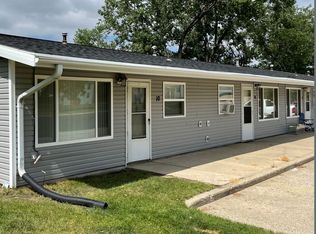 600 Maple St APT 2, Minot, ND 58701