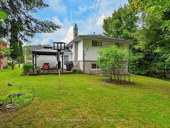 3rd image of 12 Anthony Ct