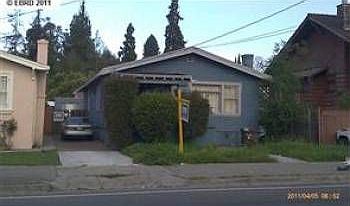 2nd image of 3027 Fruitvale Ave