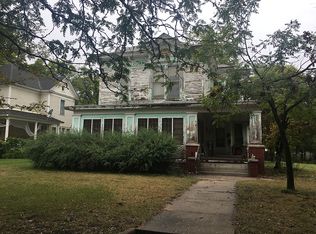 220 E 6th Ave, Hutchinson, KS 67501