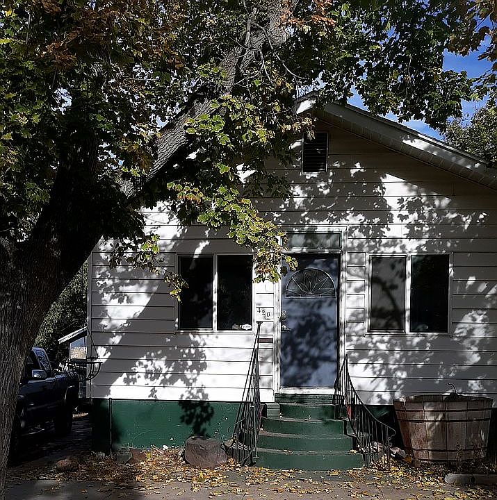 1st image of 420 N Lincoln Ave