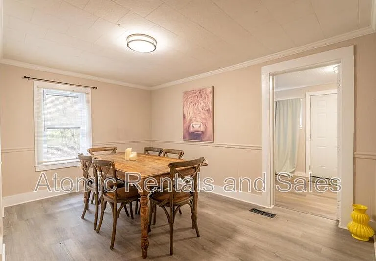 703 W 2nd Ave — Photo 21