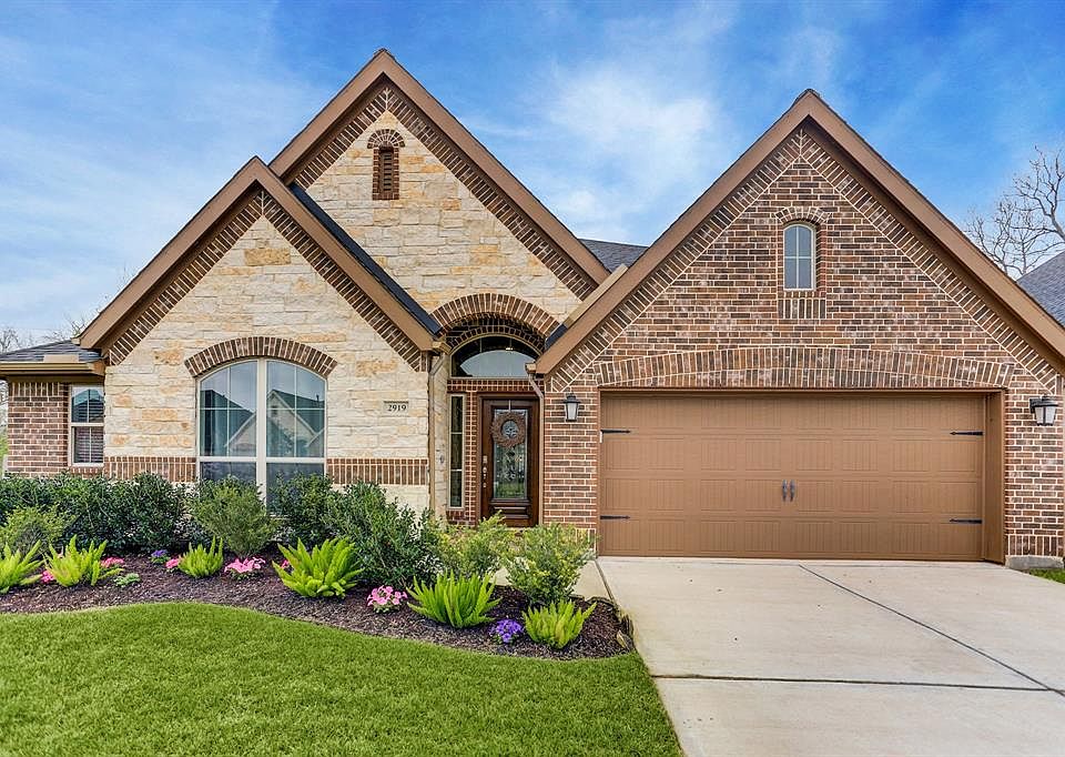 1st image of 2919 Garden River Ln