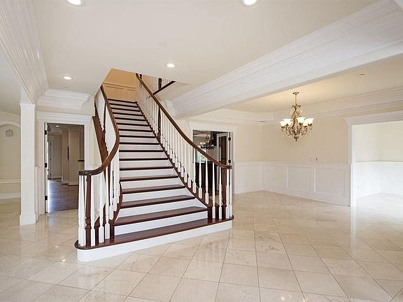 Stairway to 2nd Level