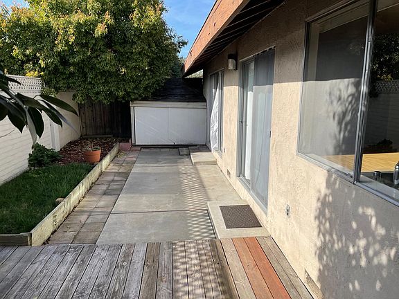 3rd image of 2977 Woodgate Ct