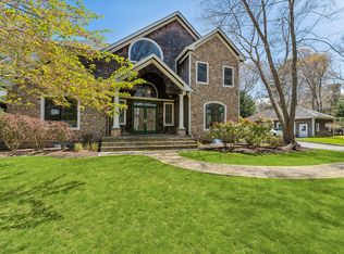 2600 Paradise Point Rd, Southold, NY 11971