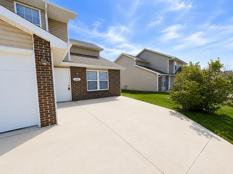 1512-1514 Citadel Dr — Photo 25
