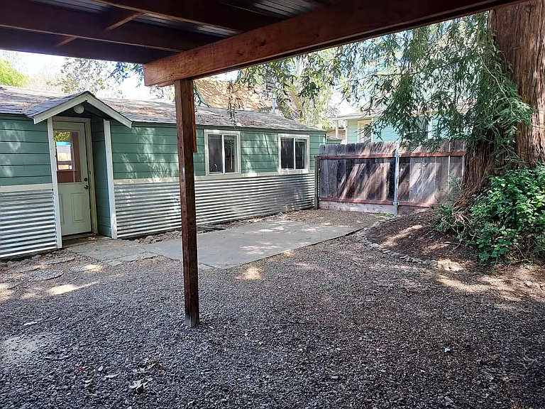 1232 Oakdale St #B — Photo 22