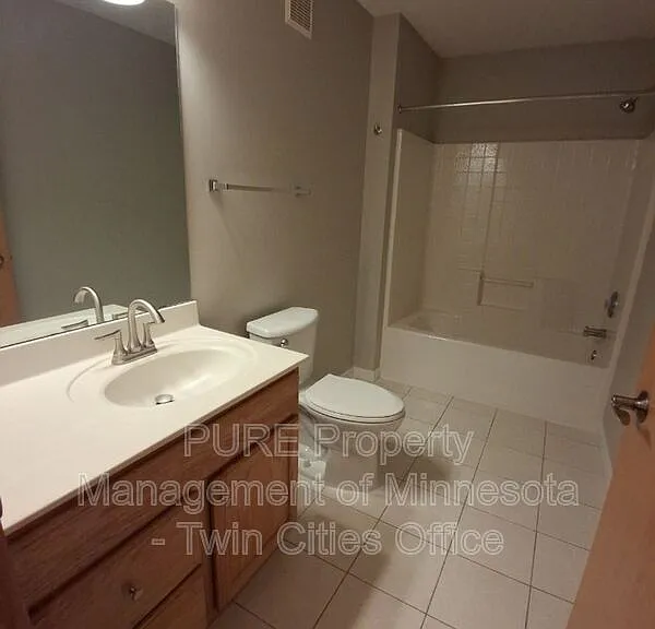 612 Lake View Dr — Photo 9