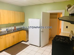 14 Saint Lukes Rd #I, Allston, MA 02134