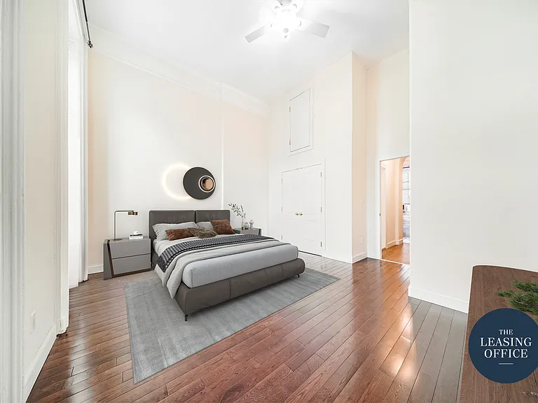 118 E 18th St #2 — Photo 9