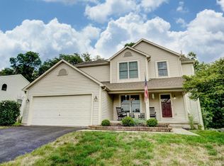 2478 Crestview Woods Dr, Newark, OH 43055