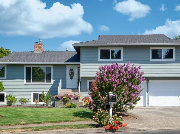 2155 SW 24th St, Gresham, OR 97080