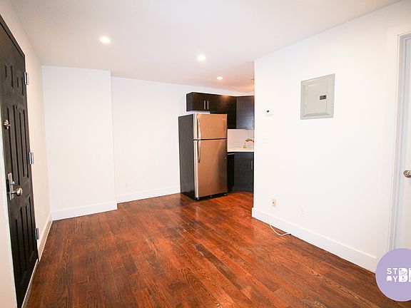 2nd image of 751 Sterling Pl #1B